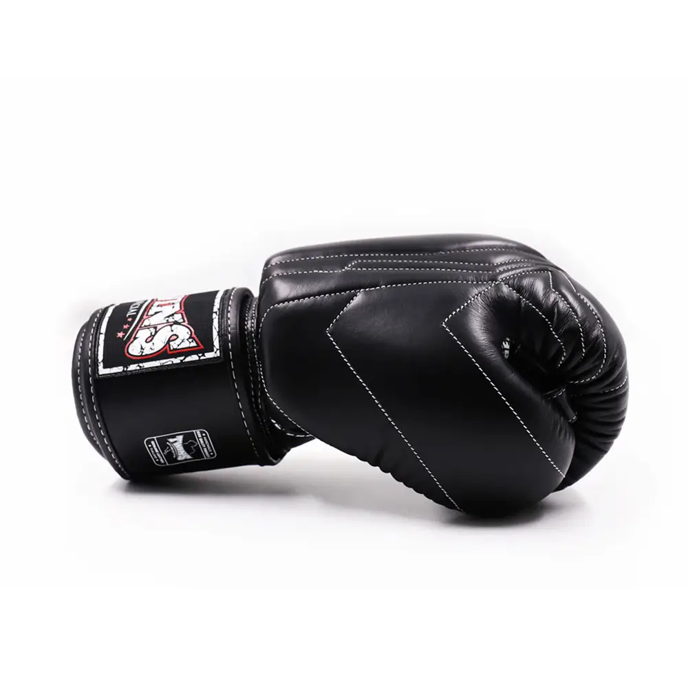 Twins BGVL14 Black Muay Thai Gloves 3 Twins BGVL14 Black Muay Thai Gloves - Image 3