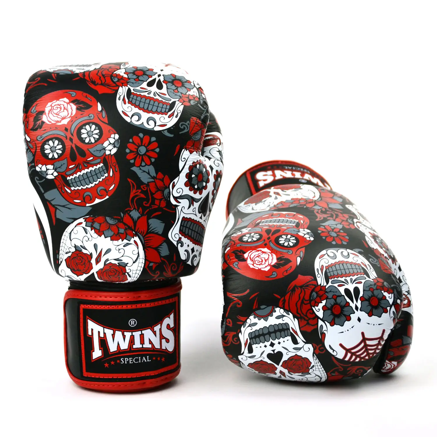 Twins FBGVL3-53 Red Skulls Muay Thai Gloves 1 Twins FBGVL3-53 Red Skulls Muay Thai Gloves