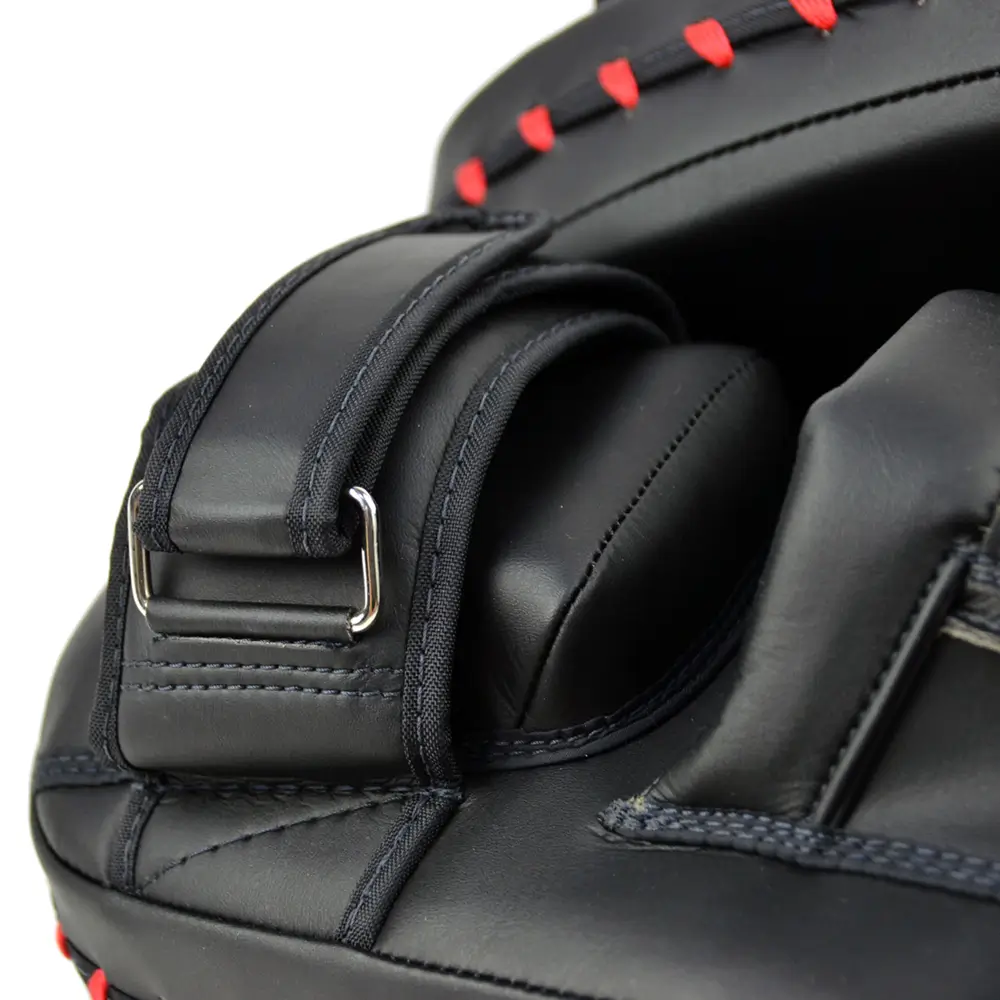 Fairtex FMV13 Maximized Focus Mitts Black-Gold 4 Fairtex FMV13 Maximized Focus Mitts Black-Gold - Image 4