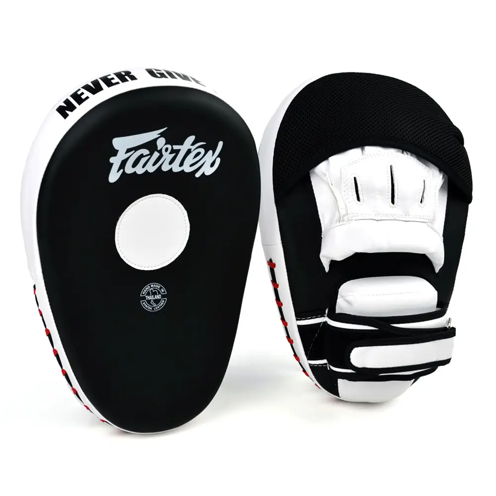 Fairtex FMV13 Maximized Focus Mitts Black-White 1 Fairtex FMV13 Maximized Focus Mitts Black-White