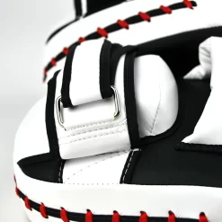 Fairtex FMV13 Maximized Focus Mitts Black-White 7 Fairtex FMV13 Maximized Focus Mitts Black-White -Fight Gear Shop fmv13 black white 4