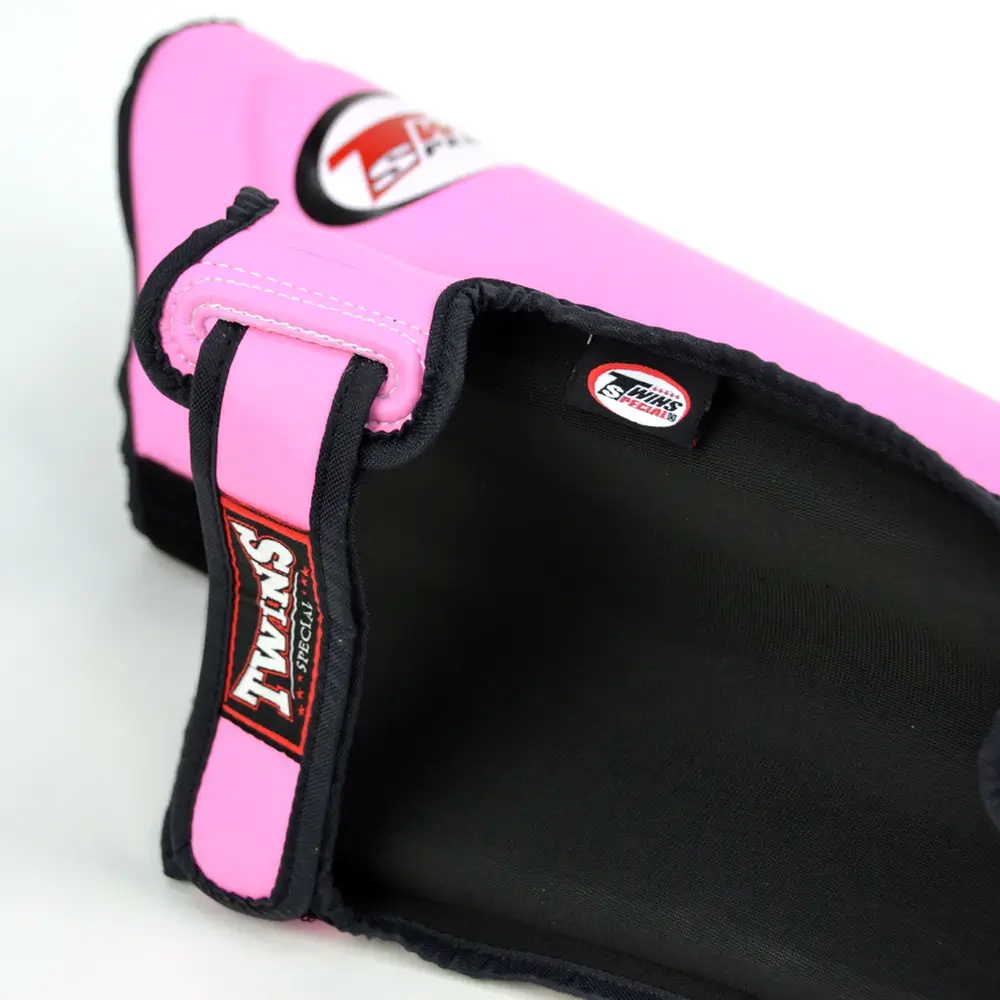 Twins SGS10 Pink-Black Double Padded Shin Guards 2 Twins SGS10 Pink-Black Double Padded Shin Guards - Image 2