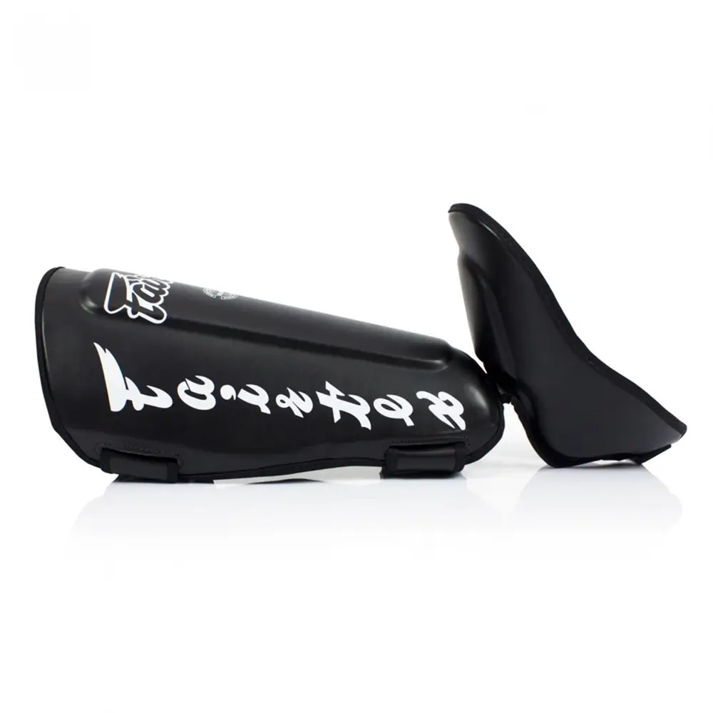 Fairtex SP7 Black Twister Detachable Shin Guards 4 Fairtex SP7 Black Twister Detachable Shin Guards - Image 4