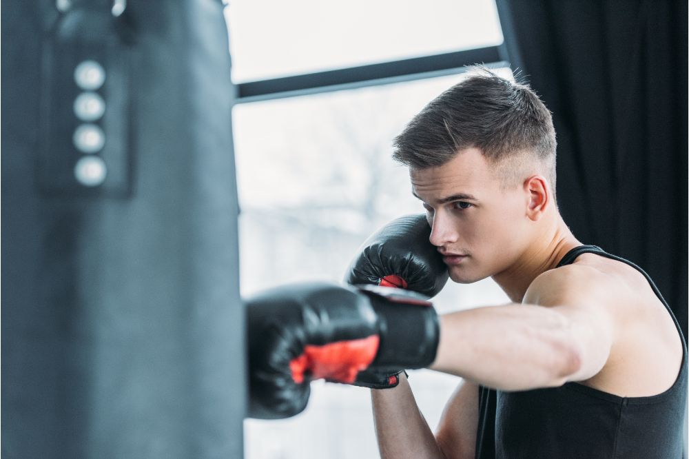 Fight Gear Shop -Fight Gear Shop AdobeStock 244947159